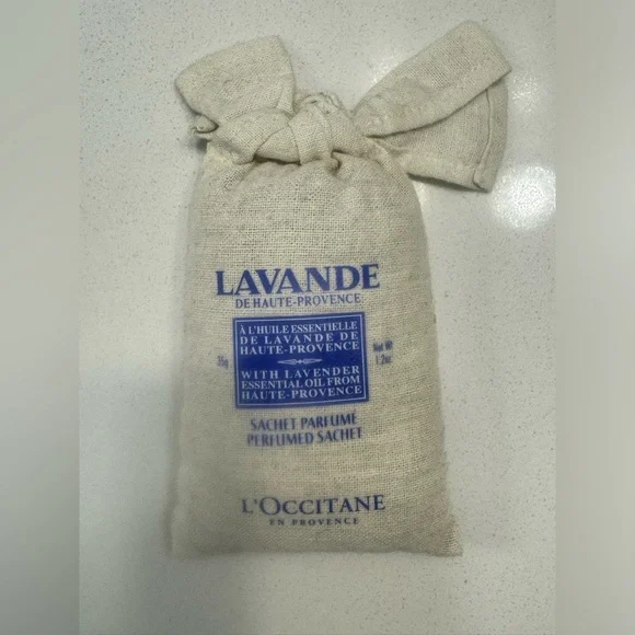 L’Occitane - perfumed sachet - Picture 1 of 2
